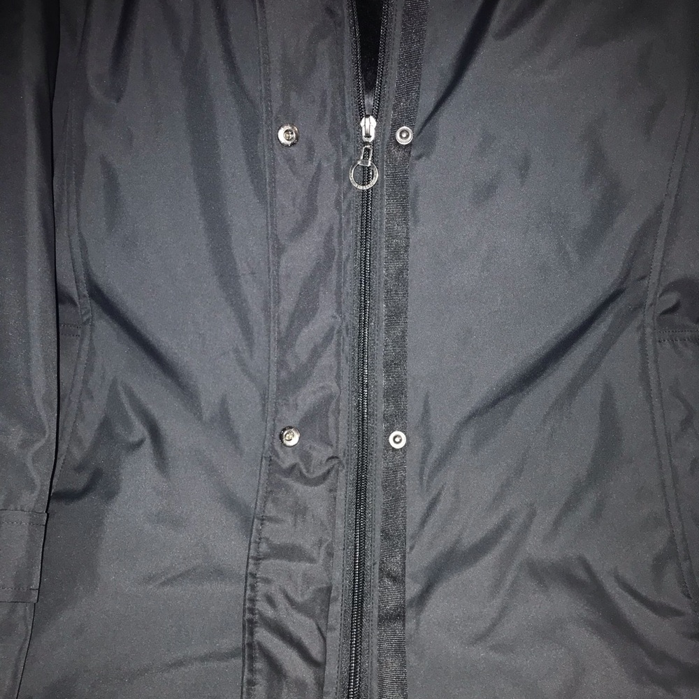 Weatherproof jacket - Picture 6 of 16